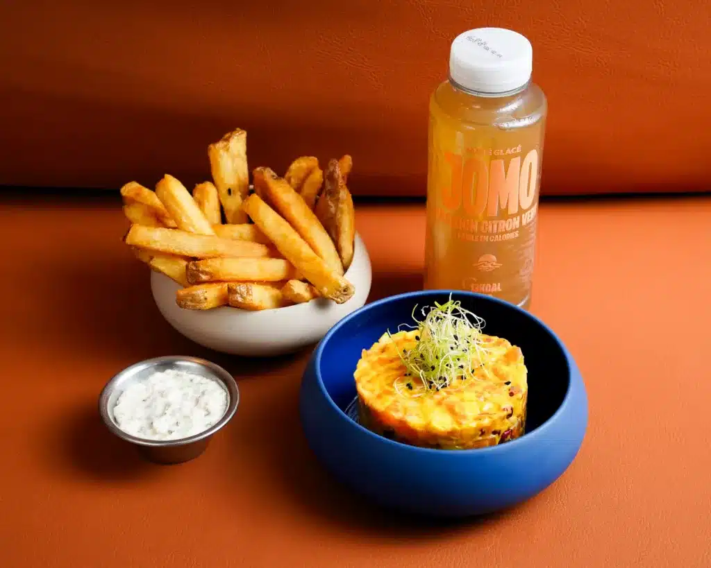 SAUMON CURRY MANGO + FRITES + BOISSON